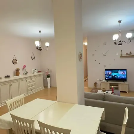 Apartment Urban Heaven