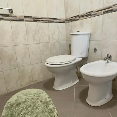 Urban Heaven * 地拉那