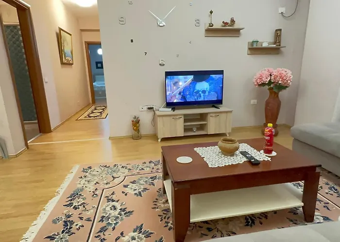 Urban Heaven アパート