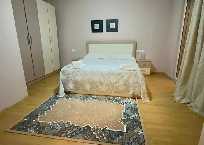 Urban Heaven 地拉那